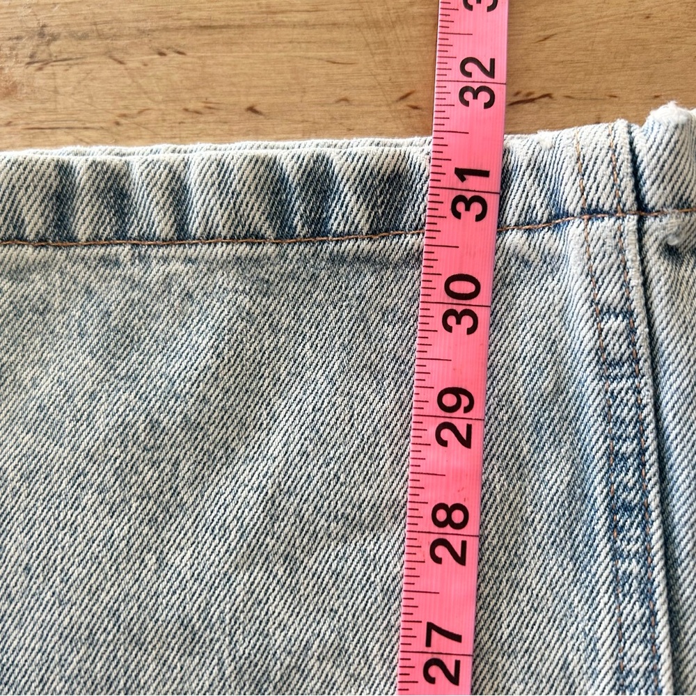 Rare Levi’s Pride Liberation Denim Short Overalls Medium Rainbow Patch - Picture 14 of 15